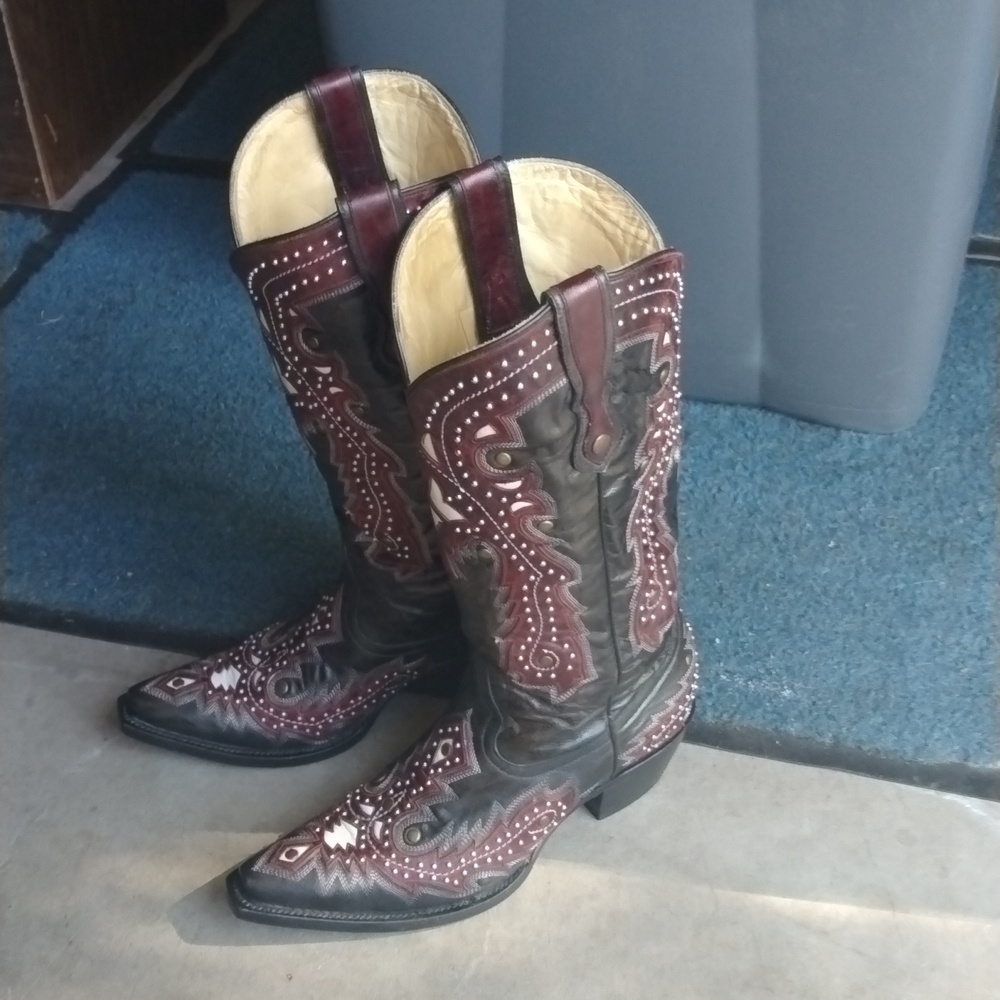Corral boots black and red studded size 9 - Picture 12 of 13